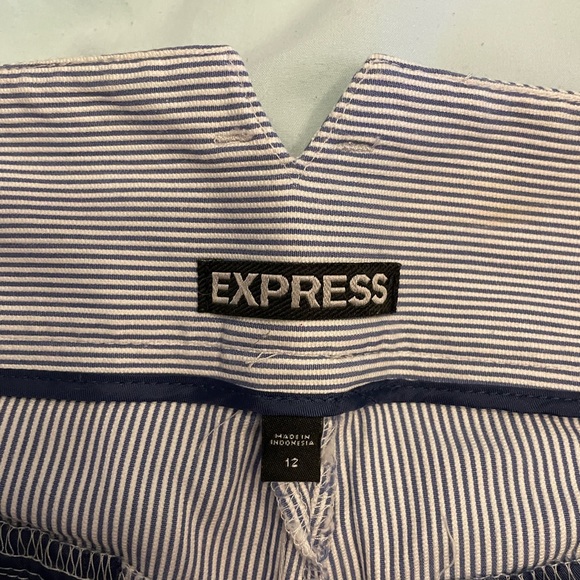 Blue and white striped shorts - Picture 3 of 5